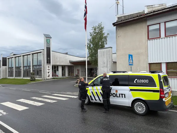 Falsk bombe på rådhus skapte frykt på Lena