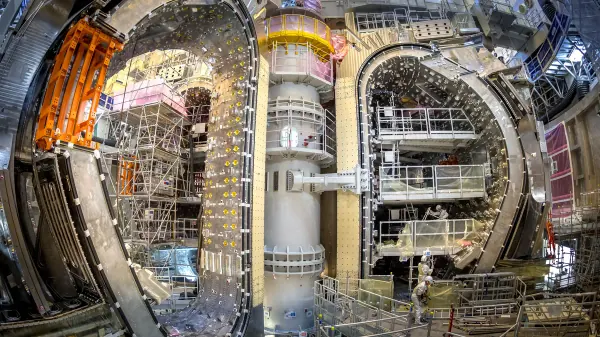 Fusjonskraft: Supermagnet installert måneder før skjema